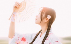 美女裸身无内衣图片全部露出